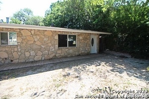 Building Photo - 819 Zachry Dr