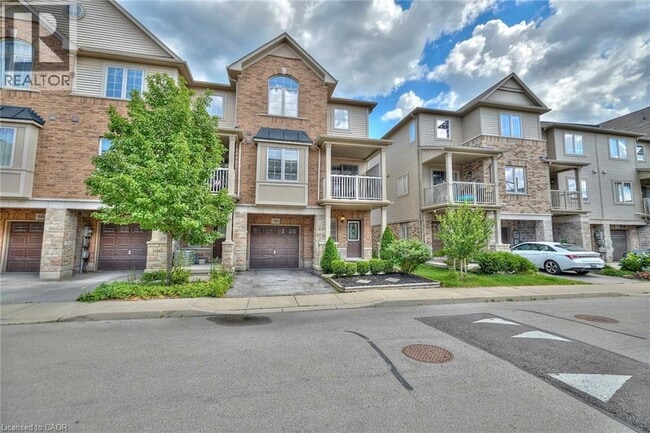 Photo - 541 Winston Rd