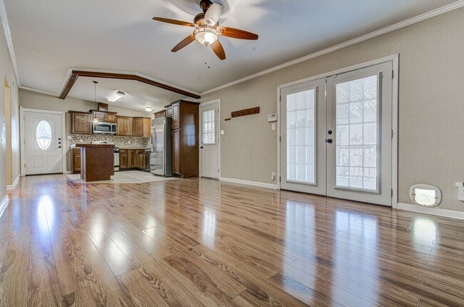Photo - 1410 Kamar Dr