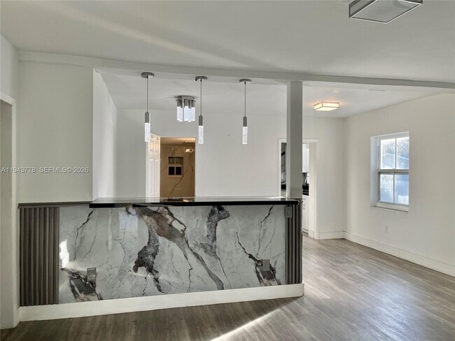 Photo - 5430 SW 7th St