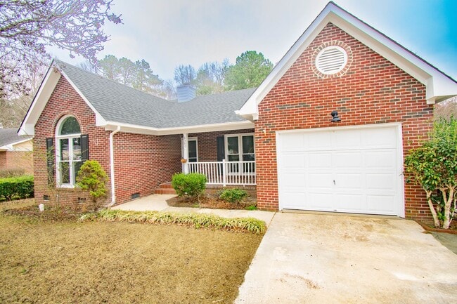 Photo - Renovated 3 Bedroom 2 Bathroom- No Pets