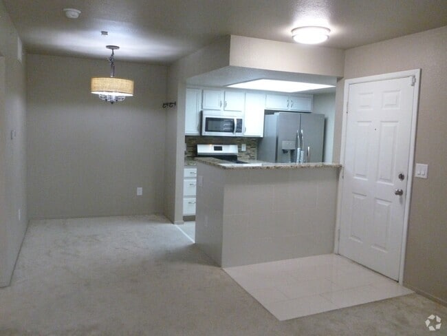 Building Photo - 1908 Tierra Vista Dr Unit 206 Rental