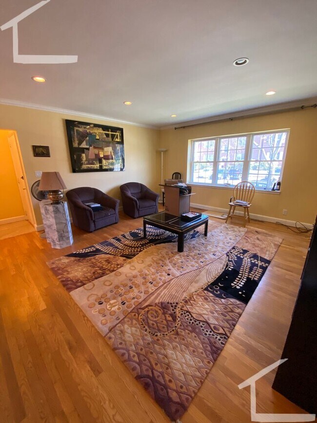 Avl 9/1 Renovated 3BR/2BA in Brigton near ... - Avl 9/1 Renovated 3BR/2BA in Brigton near ... Rental