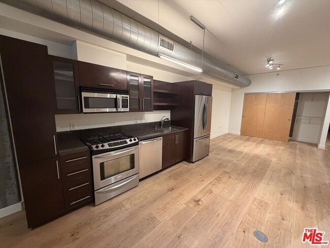 Photo - 1111 S Grand Ave Unit 506