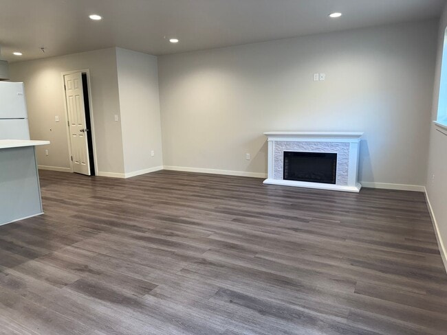 5307 Smitten Street #3