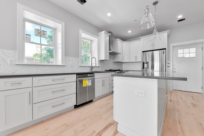 Photo - 140 Bayswater St Unit 1