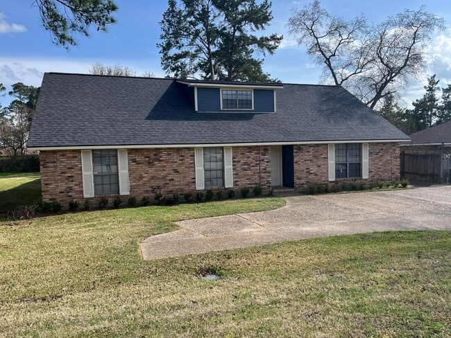 Building Photo - 3321 Colquitt Rd
