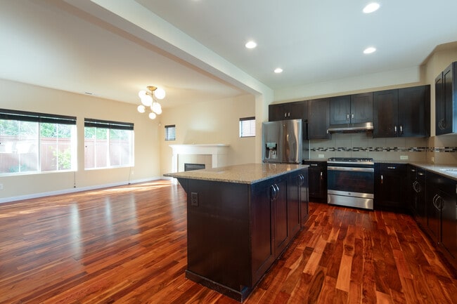 Photo - 6733 37th Ave S