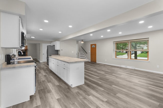Photo - 1412 Cottonwood Dr