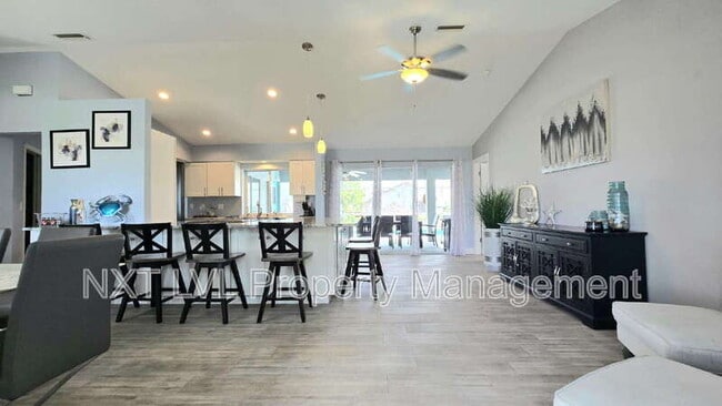 Photo - 837 SE 3rd Terrace