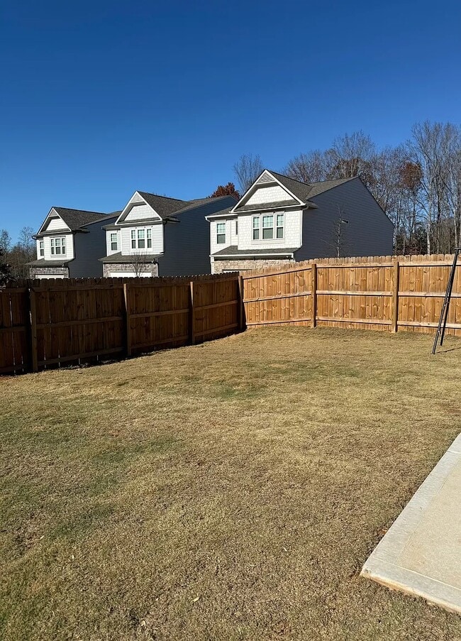 Photo - 9 Pineview Dr