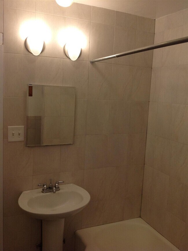 Photo - 26 Dover St Unidad 2