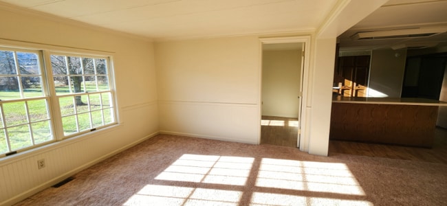 Photo - 2899 Sylvania Rd