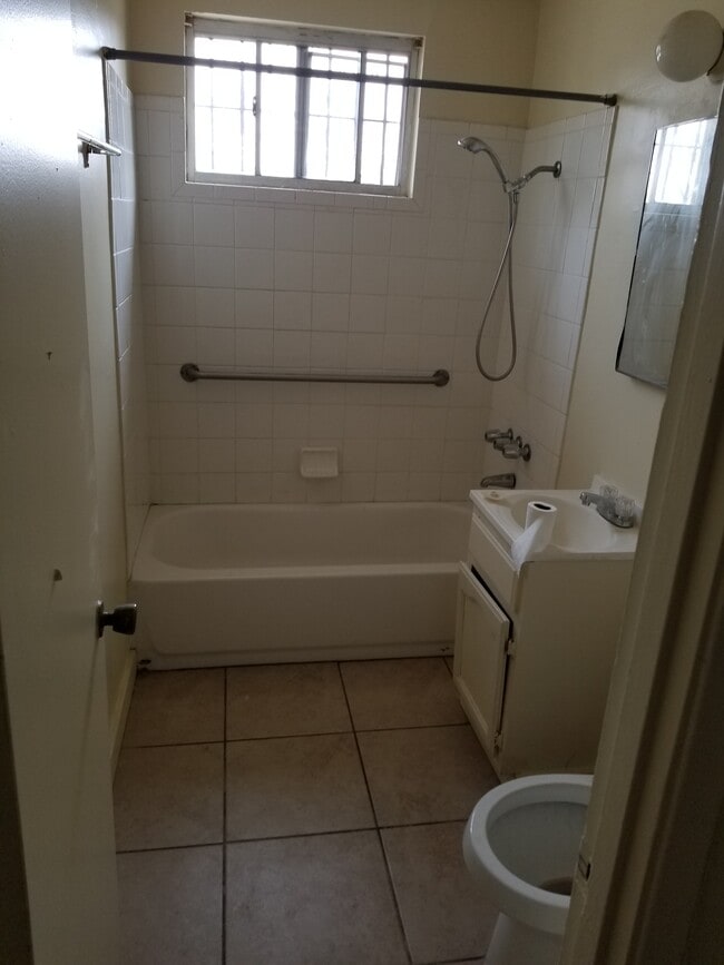 full bath