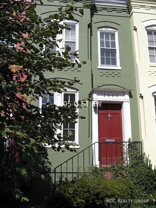 Building Photo - 3405 Q St NW Rental