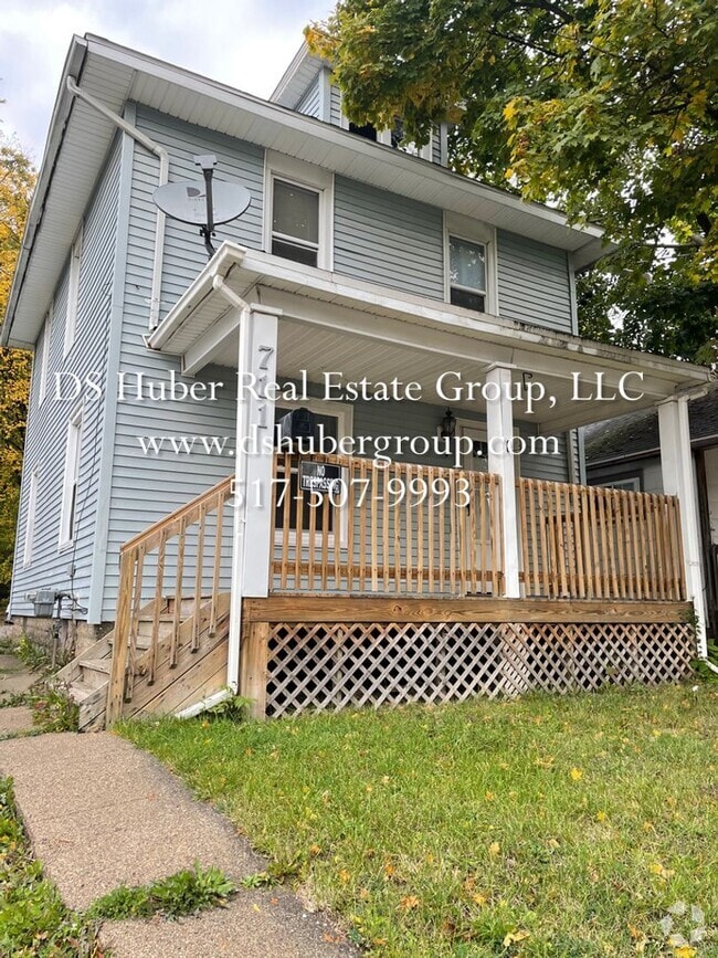 Building Photo - 711 Baker St Rental