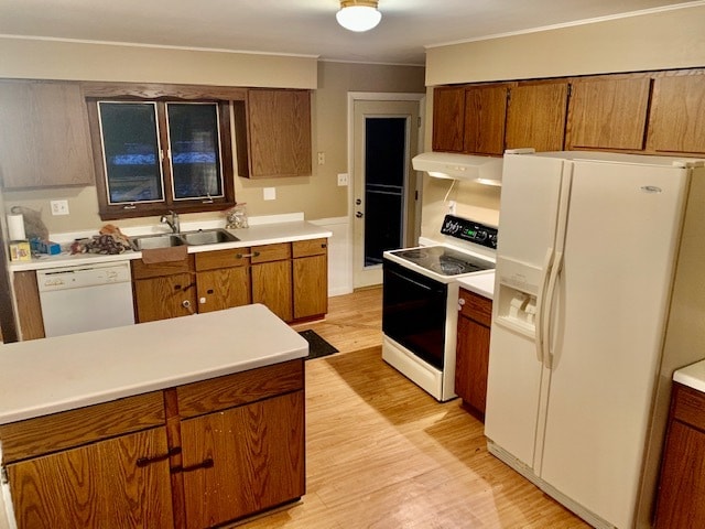 kitchen - 1305 E Grandview