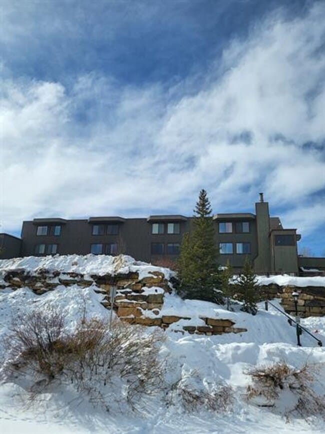 Photo - In town Breckenridge Studio!  Heat and Electric included!  Between town and the lifts!  Available...