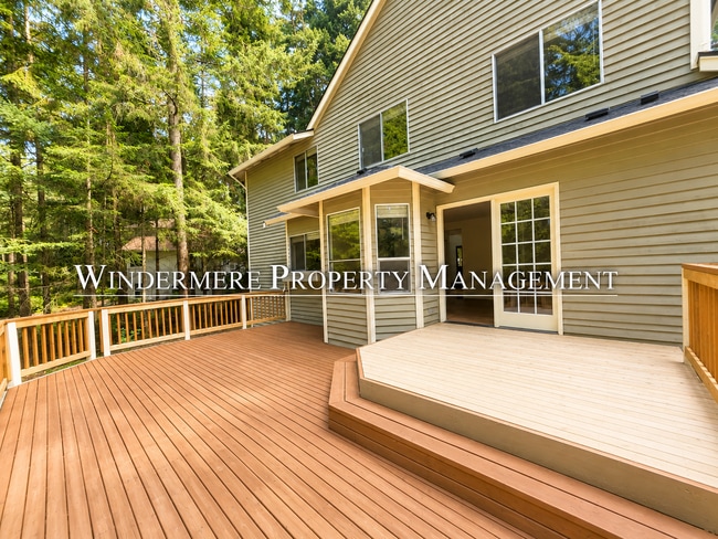 Photo - 10773 Jetty Pl NW