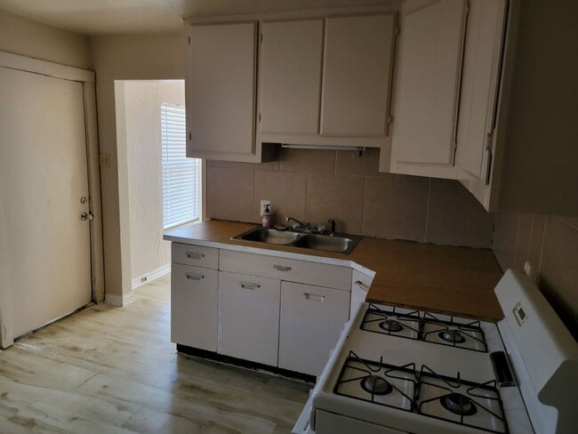 Photo - 1205 NW Taft Ave Unit 1205 NW Taft Ave  1