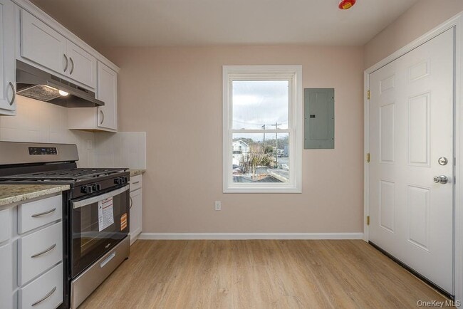 Photo - 72 S Main St Unidad #1