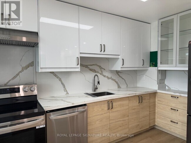 Photo - 725 Don Mills Rd. Unit 305