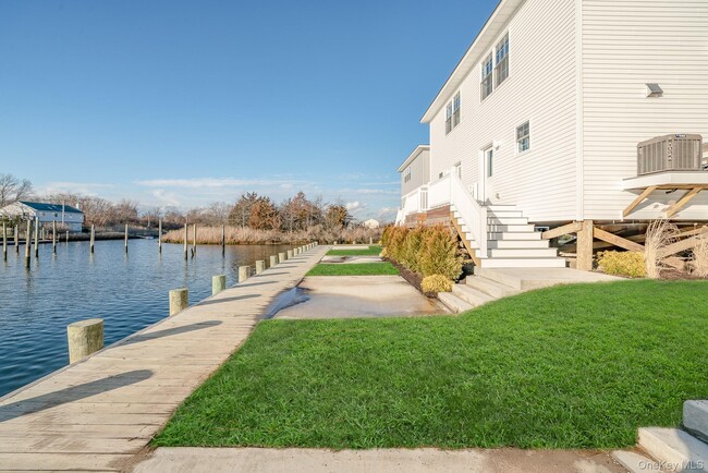 Photo - 2812 Ocean Ave