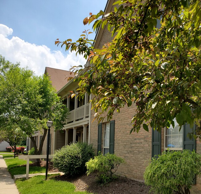 Our 1 & 2 Bedroom Garden Apts - The Hideaway Apartments