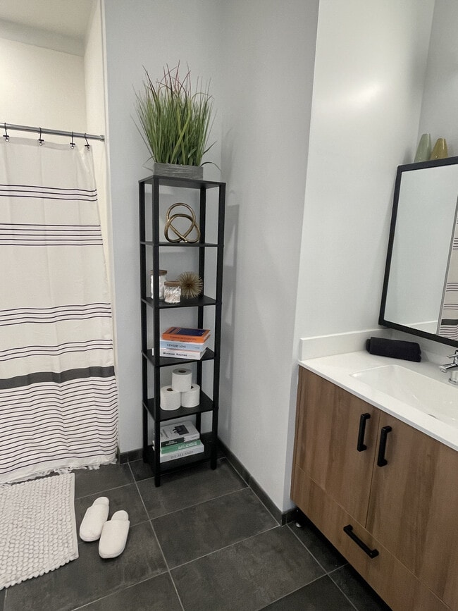 Photo - Market Central