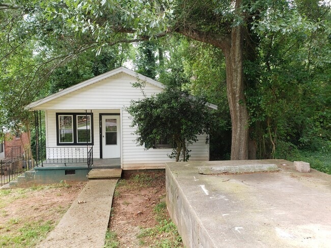 Building Photo - 218 Cowan Ct Rental