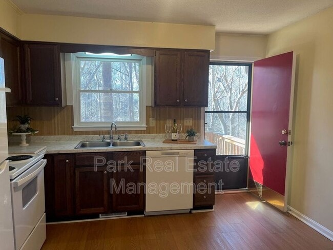 Photo - 293 Cedar Terrace Rd