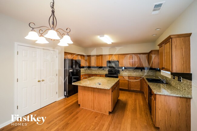 Photo - 5811 Buckner Creek Dr SE