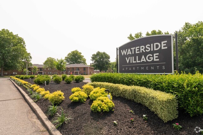 Building Photo - Waterside Village Rental