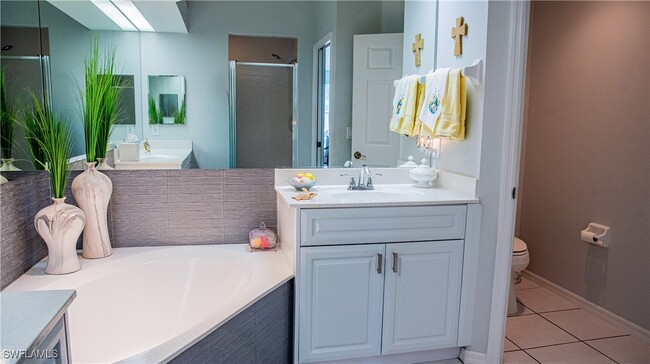 Photo - 10711 Crooked River Rd Unit 202