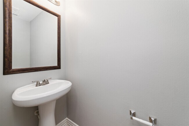 12418 Magnolia Canyon