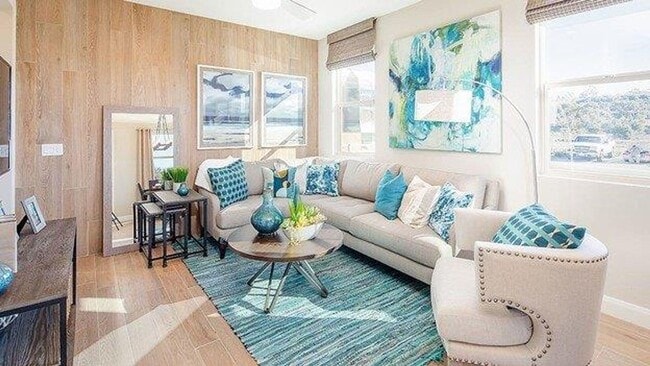Photo - 4 Bedroom TownHome in the Skyline Community
