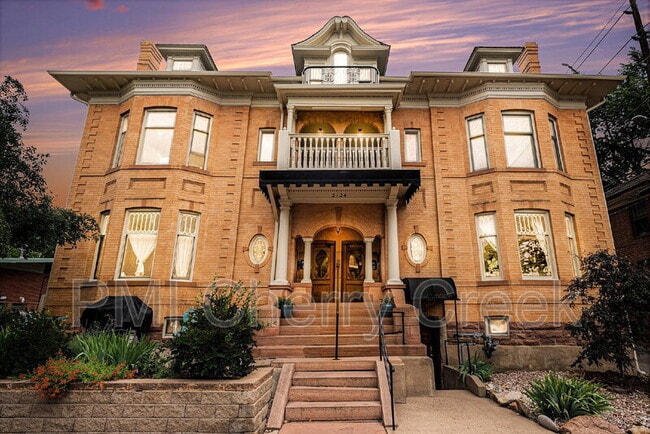 Building Photo - 2124 E 17th Ave Unit 5