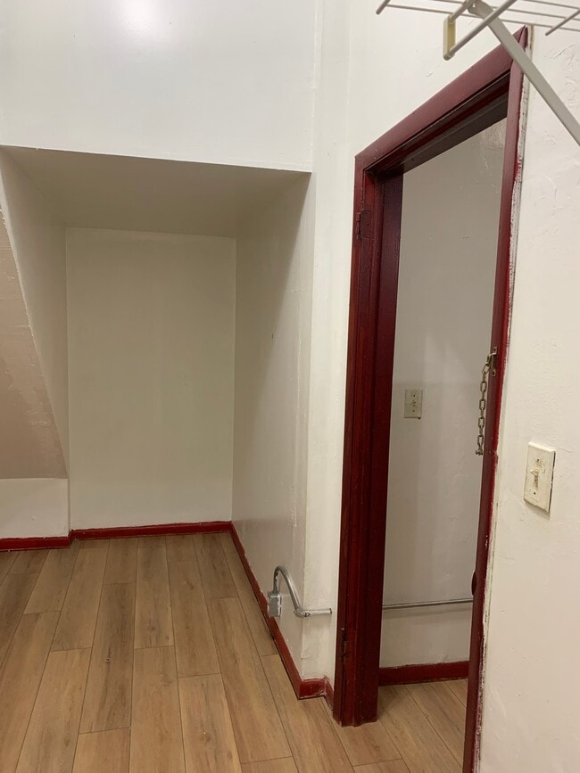 Photo - 259 W Alexander St Unit 2