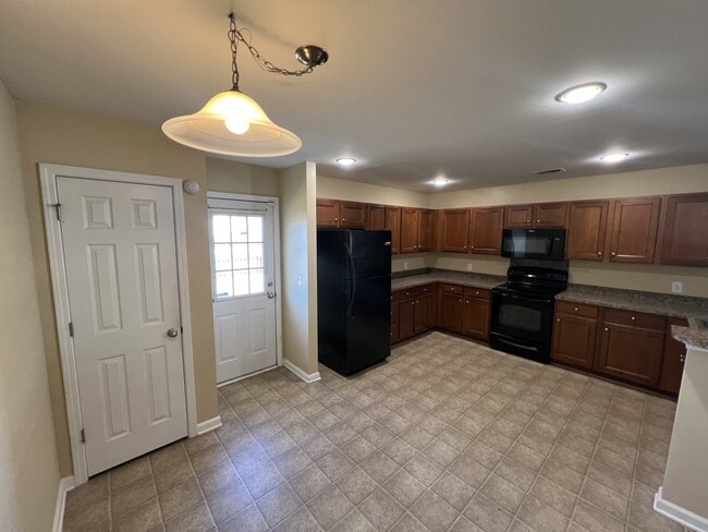 Photo - 1221 Briar Rose Ln