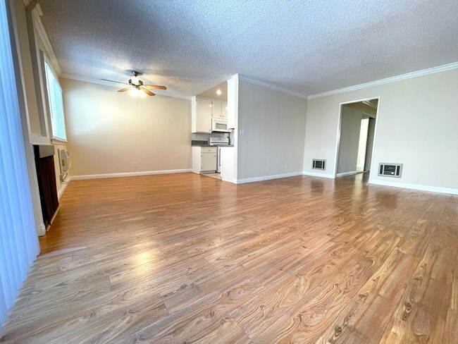 Photo - 3671 Jasmine Ave