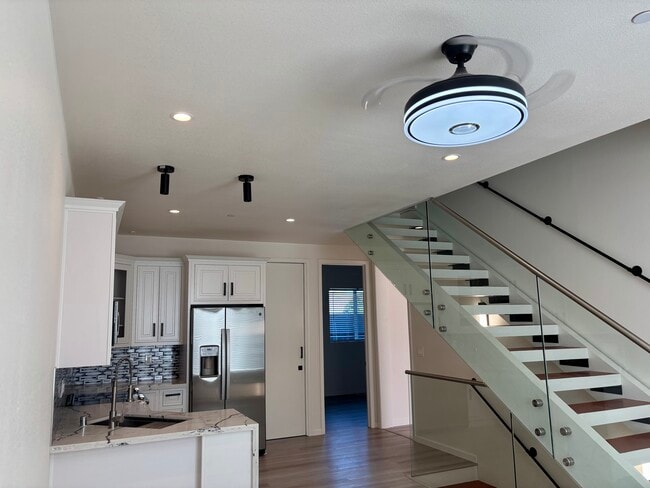 Photo - 625 Craig Ave Unit B