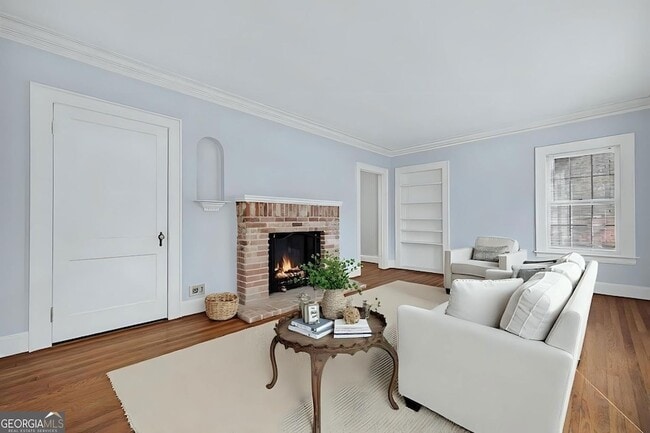 Building Photo - 444 Burlington Rd NE Unit 1