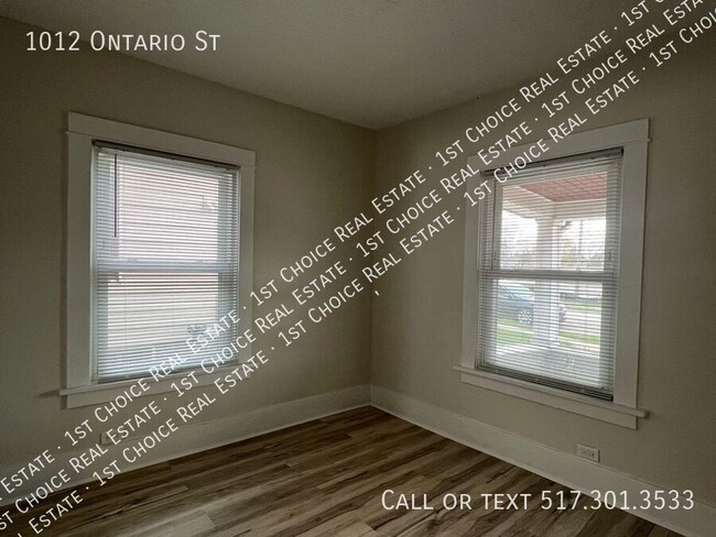 Photo - 1012 Ontario St