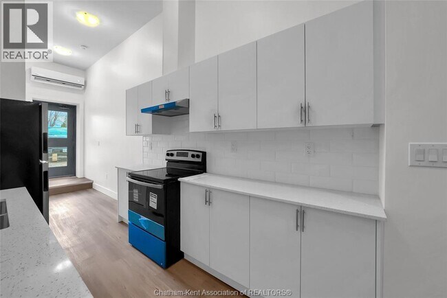 Photo - 131 Main St Unité 1