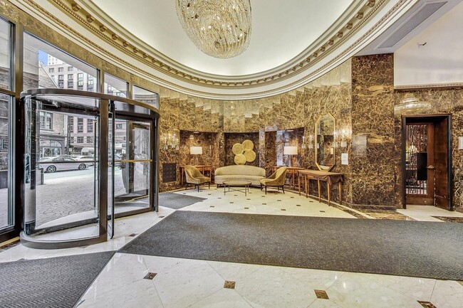 Photo - 10 E Ontario St Unit 3703