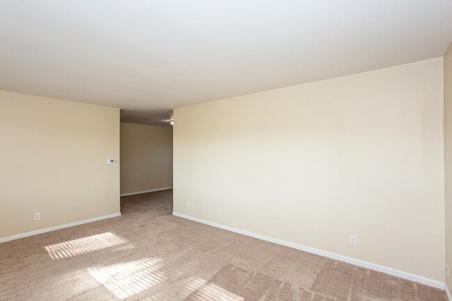 Photo - 9050 E 206th St