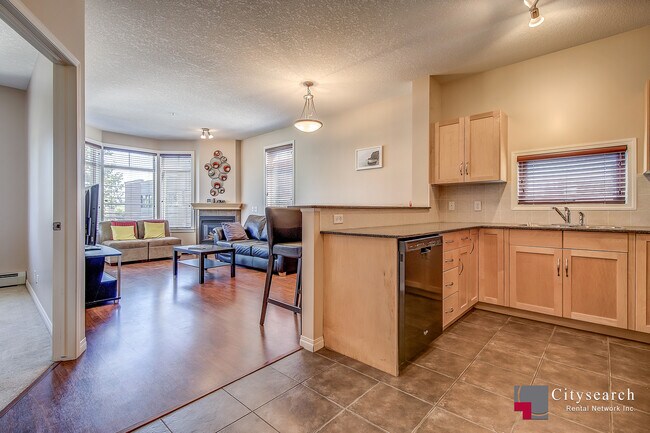 Photo - 5720-212 2 St SW