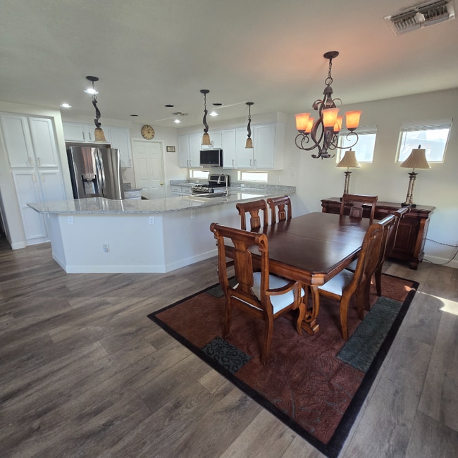 Photo - 662 W Crane Ct