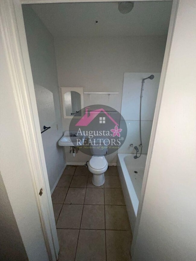 Photo - Parv-1366/1368 Mulberry Unit 1368 Mulberry