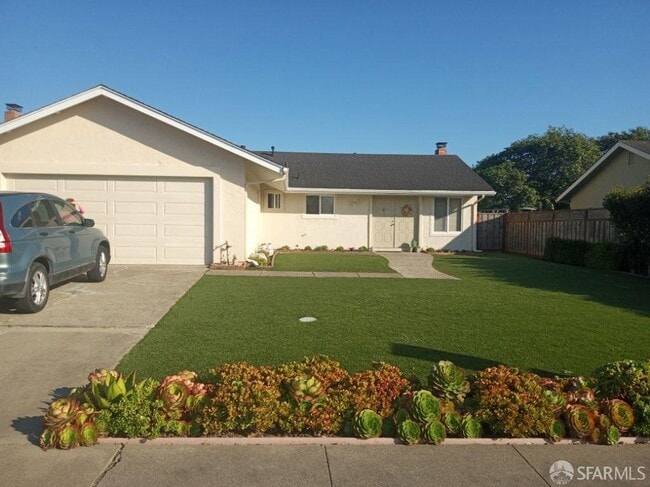 507 Spindrift Way
